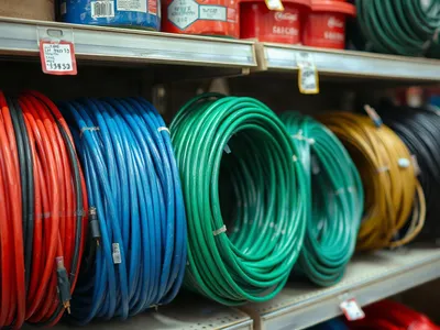 Câble électrique 2,5 mm², rouleau de 100 m · Libreville