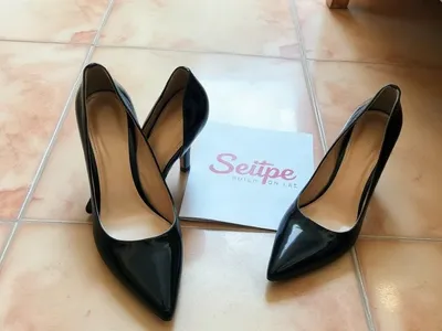 Escarpins noirs pointure 39 · Libreville